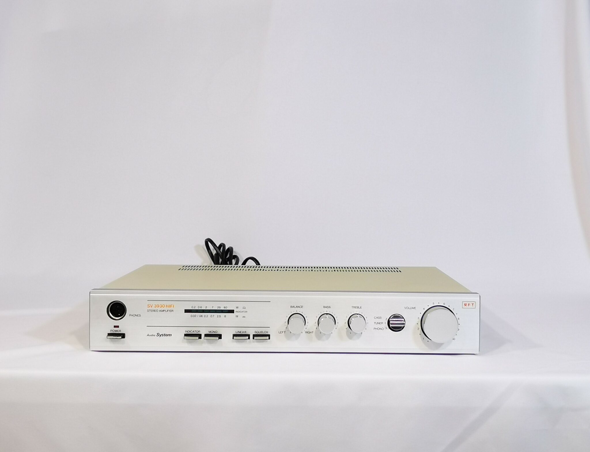 RFT Verstärker SV3930 silberbeige - DDR-HIFI-TECHNIK