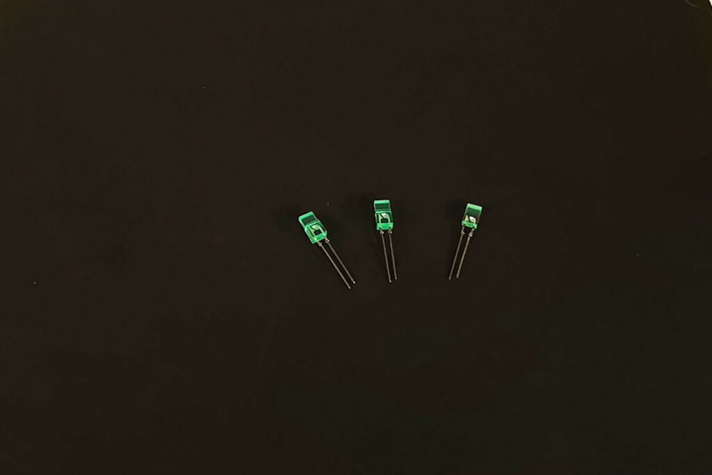 RFT Ersatz LEDin flachgrün 3er SET - DDR-HIFI-TECHNIK